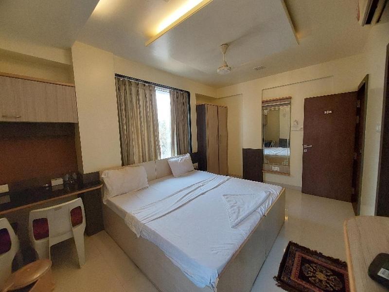 Super Hotel O Happy Homely Stay Near Pune Airport Khadki 外观 照片